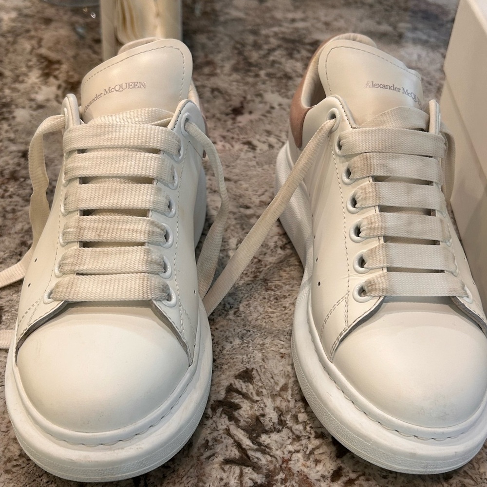 Alexander McQueen Oversized  Women's Sneakers, White/Patchouli, Size 9.5 US - Picture 3 of 13